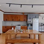 De Bueyuek Havuzlu, Jakuzili Muestakil Villa Fethiye